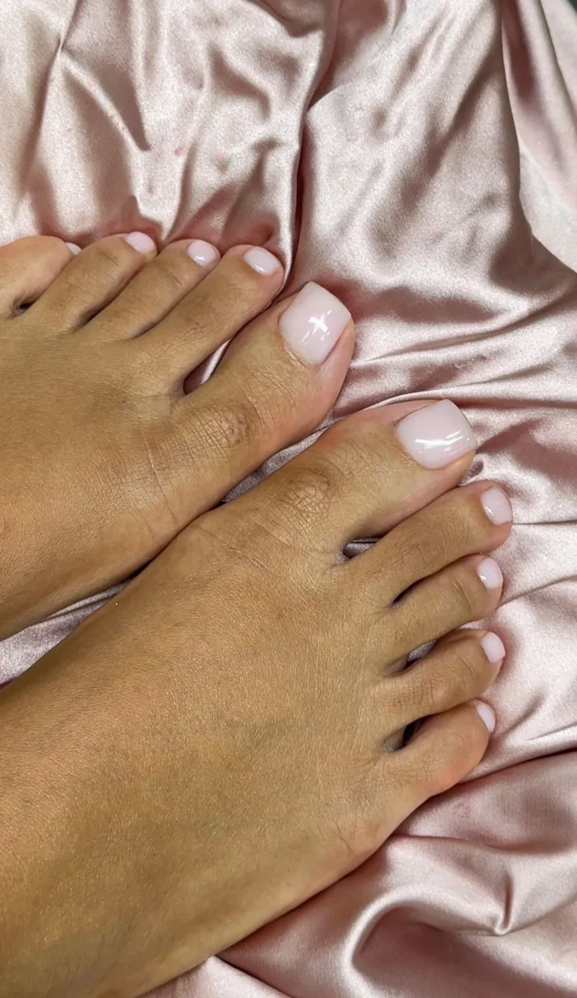 Toes, heels or the full pedicure? Choose your scope.