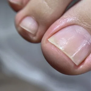 Japanese e-file pedicure